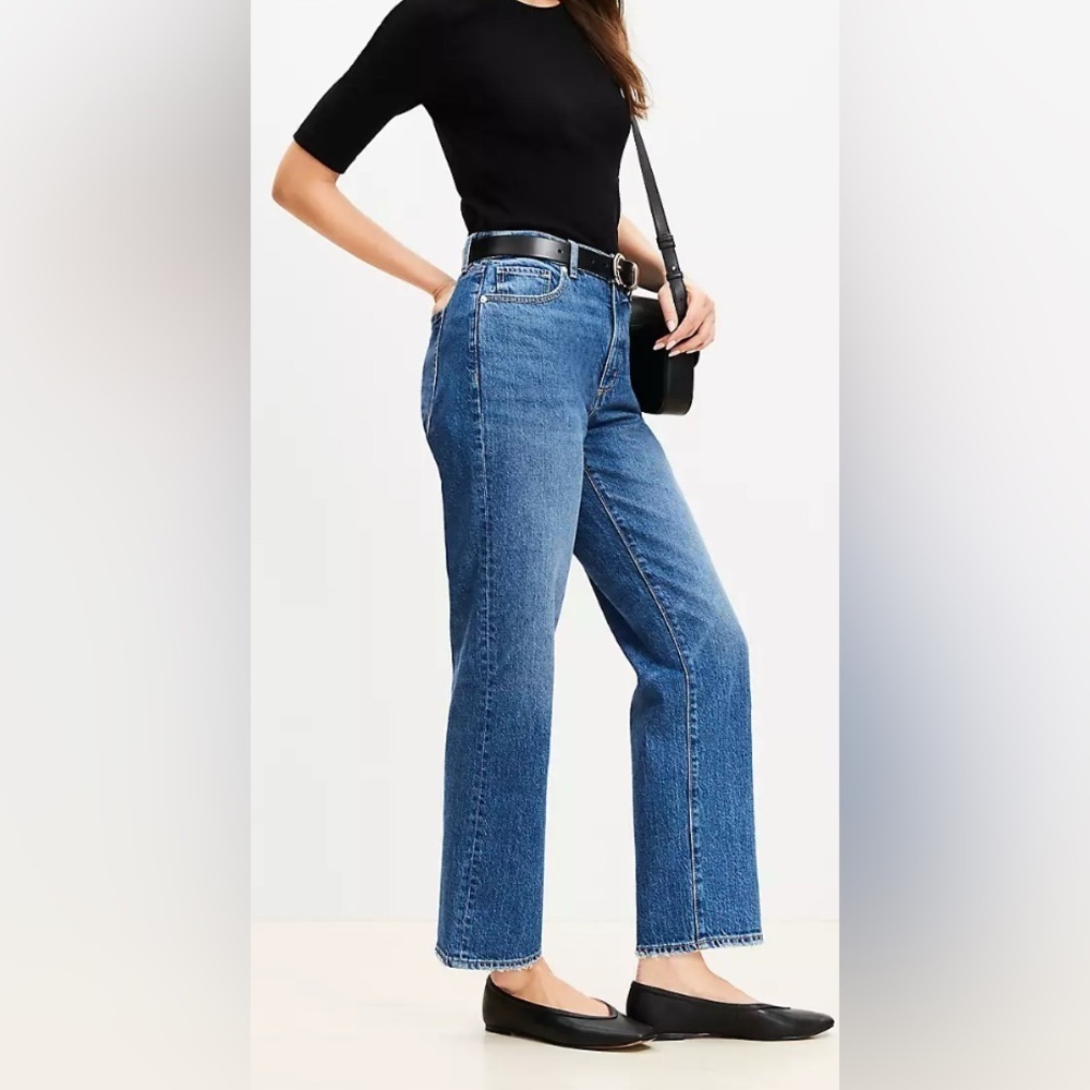 NWOT Loft Outlet High-Waist Straight Leg Cropped Jeans | Size 26/2| - Picture 2 of 7
